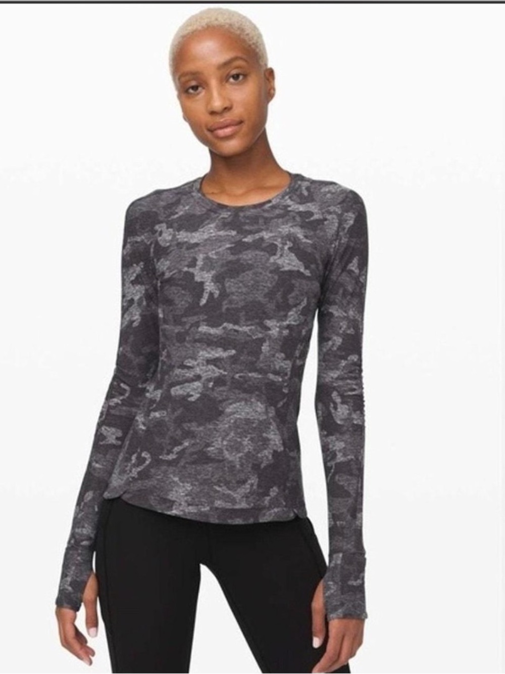 Lululemon Runderful Long Sleeve
Incognito Camo HTR Black
